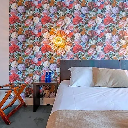 Ama Hotel 3*